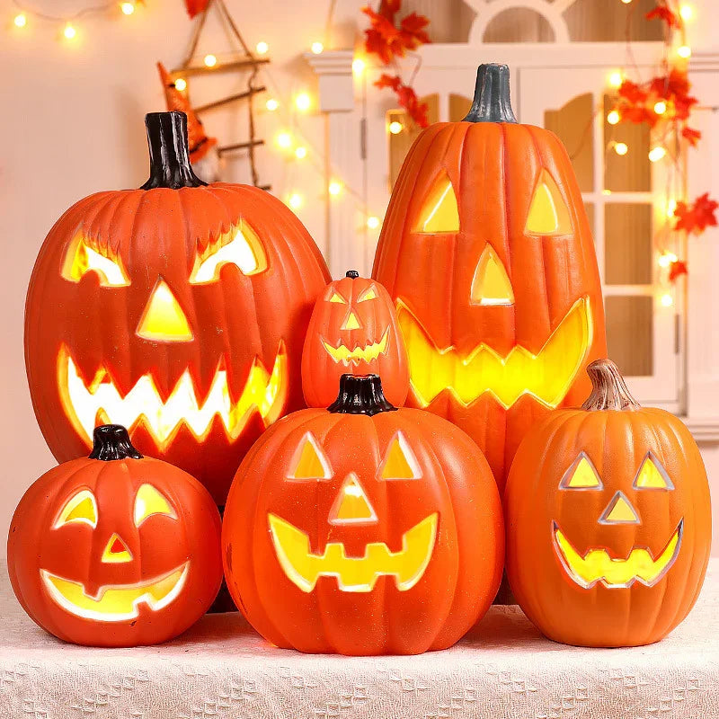 Light-Up Pumpkin Lantern Halloween Scene Decorations Fabric Items